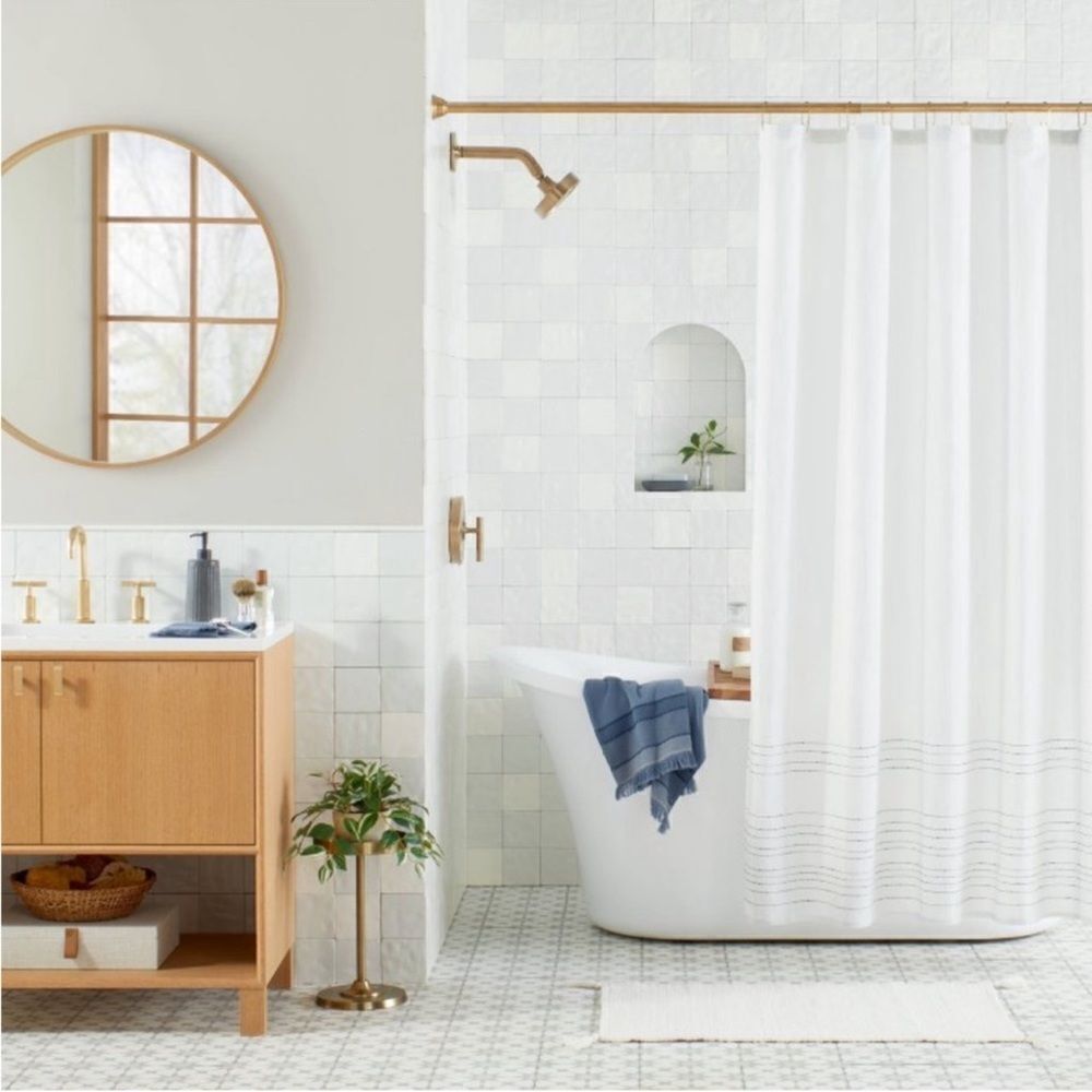 HEARTH & HAND NWT pinstripe border textured shower curtain -blue - Picture 3 of 9